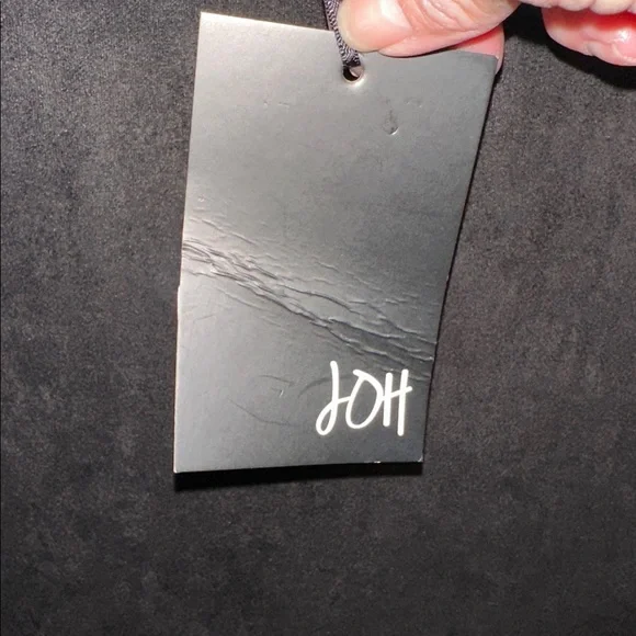 Black Pencil Skirt for Women - Picture 3 of 4